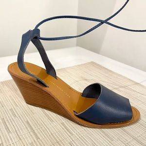 Gap tie-on ankle strap wedge sandals